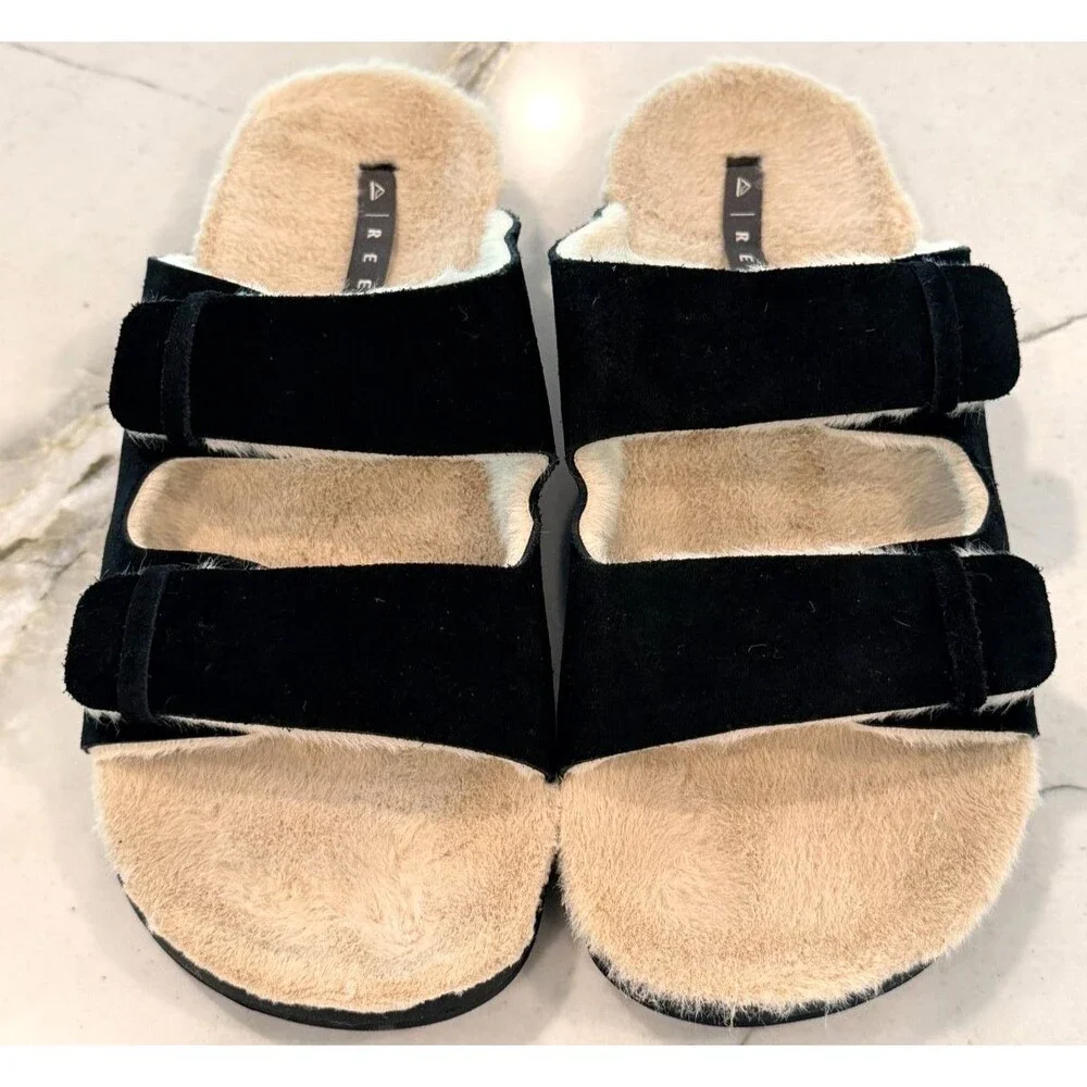 REEF BLACK OJAI TWO BAR COZY SUEDE/ FAUX FUR PLATFORM SANDALS, US 9
